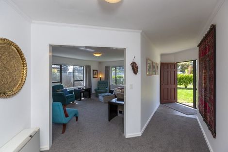 Photo of property in 5 Kotuku Drive, Paraparaumu Beach, Paraparaumu, 5032