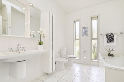 Photo of property in 11 Whyte Street, Hamilton East, Hamilton, 3216