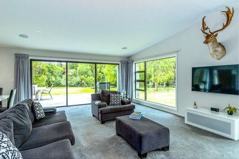 Photo of property in 222 Gleniti Road, Gleniti, Timaru, 7974