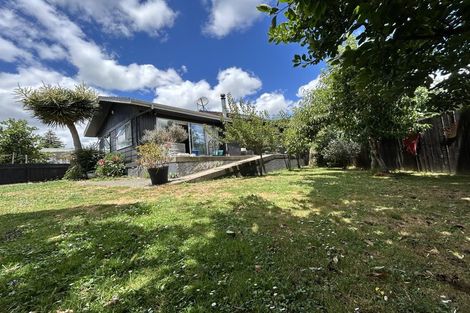 Photo of property in 23 Fairdale Avenue, Red Hill, Papakura, 2110