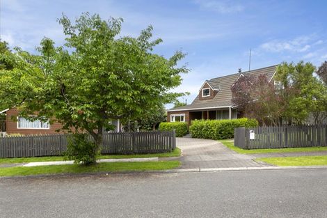 Photo of property in 1 Green Place, Richmond Heights, Taupo, 3330