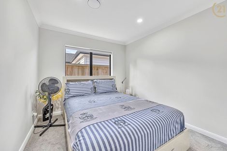 Photo of property in 17 Hard Beech Street, Takanini, 2110