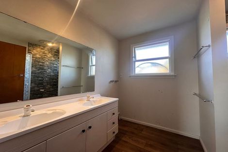 Photo of property in 2/254 Main Road North, Redwood, Christchurch, 8051