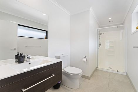 Photo of property in 27 Harriet Johnston Drive, Pokeno, 2402
