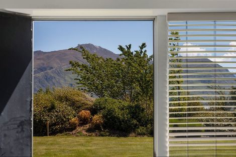 Photo of property in 38 Ridgecrest, Wanaka, 9305