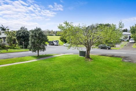 Photo of property in 116 Archibald Road, Kelston, Auckland, 0602