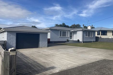 Photo of property in 5 Page Street, Stratford, 4332