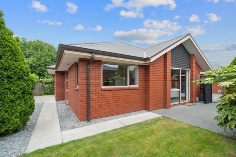 Photo of property in 4/17 Hansons Lane, Upper Riccarton, Christchurch, 8041