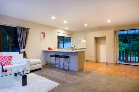 Photo of property in 94 Hinau Road, Waimauku, 0881