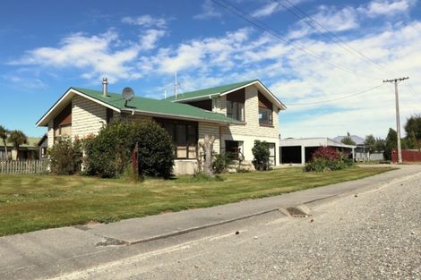 Photo of property in 40 Kent Street, Riversdale, 9776