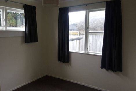 Photo of property in 70 Weldene Avenue, Glenfield, Auckland, 0629