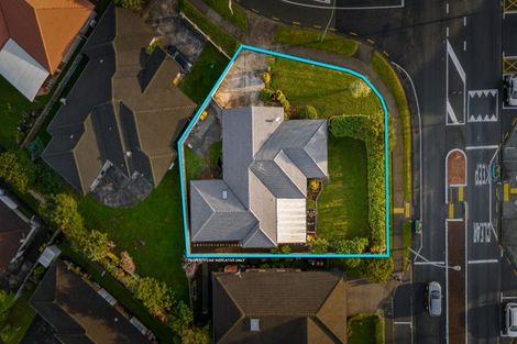 Photo of property in 51 Semillon Avenue, Henderson, Auckland, 0612
