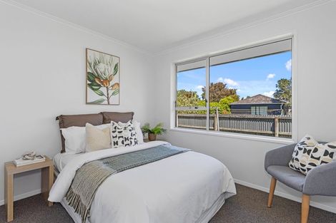 Photo of property in 2/18a Prossers Road, Saint Martins, Christchurch, 8022