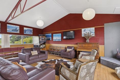 Photo of property in 115 Waipori Falls Road, Berwick Forest, Outram, 9073