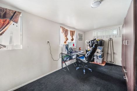 Photo of property in 4 Serrano Place, Clover Park, Auckland, 2023