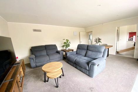 Photo of property in 2/43 Elliot Street, Howick, Auckland, 2014