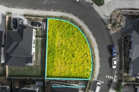 Photo of property in 5 Eric Gifford Drive, Ranui, Auckland, 0612