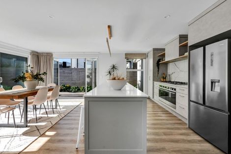 Photo of property in 4 Te Ara O Ngakeiha, Fitzroy, New Plymouth, 4312