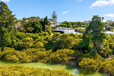 Photo of property in 120a Matipo Road, Te Atatu Peninsula, Auckland, 0610