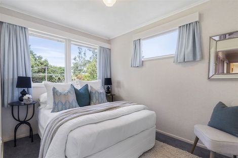 Photo of property in 7 Lyford Crescent, Sunnynook, Auckland, 0620