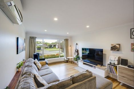 Photo of property in 14 Veronica Avenue, Marewa, Napier, 4110
