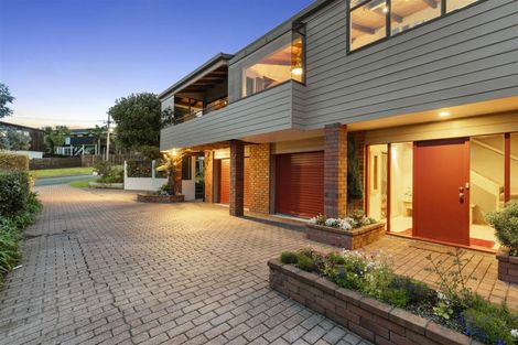 Photo of property in 1/25 Park Rise, Campbells Bay, Auckland, 0630