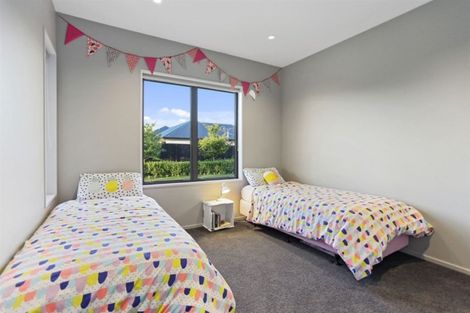 Photo of property in 10 Simms Lane, West Melton, 7618