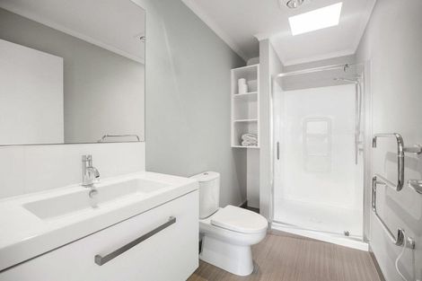 Photo of property in 46 Plescher Crescent, Leamington, Cambridge, 3432