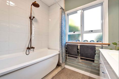 Photo of property in 7091 South Road, Warea, New Plymouth, 4381