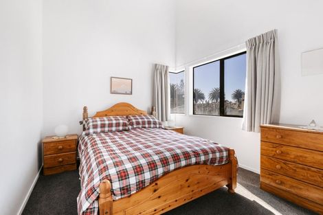 Photo of property in 1167 Papamoa Beach Road, Papamoa Beach, Papamoa, 3118