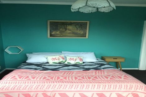 Photo of property in 369 Marine Parade, New Brighton, Christchurch, 8061