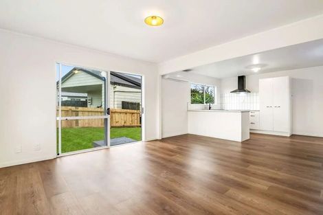 Photo of property in 1/24 Solveig Place, Randwick Park, Auckland, 2105