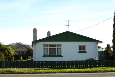 Photo of property in 17 Railway Esplanade, East Gore, Gore, 9710