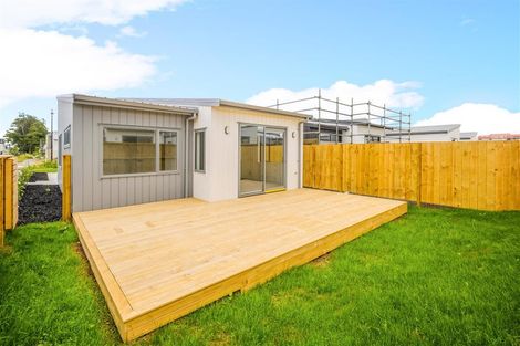 Photo of property in 22 Fredrick Hanson Road, Papakura, 2110