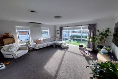 Photo of property in 56 Broadhaven Avenue, Parklands, Christchurch, 8083