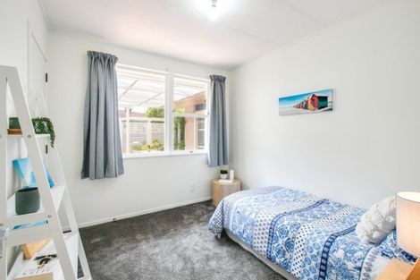 Photo of property in 23 James Cook Street, Havelock North, 4130