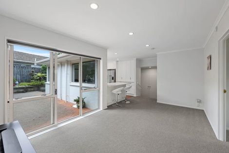 Photo of property in 1/19 Edendale Road, Somerville, Auckland, 2014