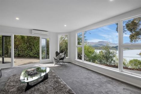 Photo of property in 1075 Dyers Pass Road, Governors Bay, Lyttelton, 8971