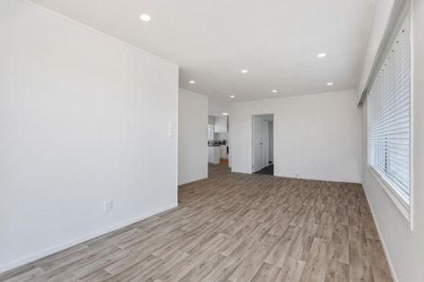 Photo of property in 4/62 Kitchener Road, Milford, Auckland, 0620