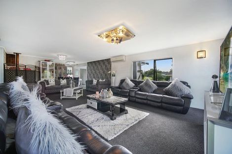Photo of property in 13 Bahari Drive, Ranui, Auckland, 0612