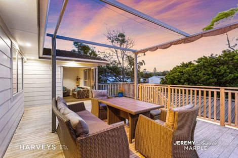 Photo of property in 12 Pimento Place, New Lynn, Auckland, 0600