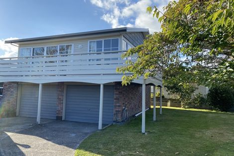 Photo of property in 35 Wesley Avenue, Frankleigh Park, New Plymouth, 4310