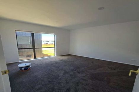 Photo of property in 33a Burberry Road, Karaka, Papakura, 2578