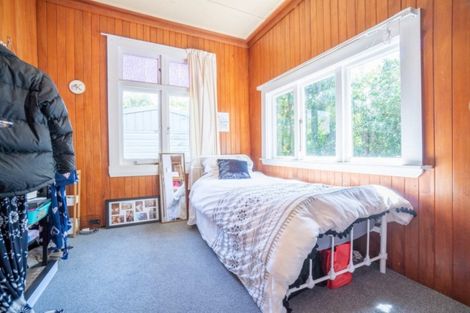 Photo of property in 26 Knowles Street, Terrace End, Palmerston North, 4410