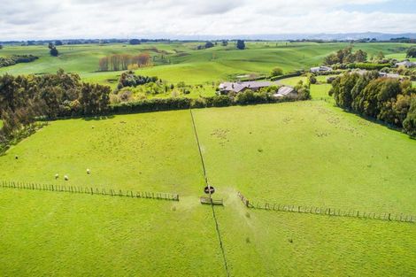 Photo of property in 528 Stoney Creek Road, Kelvin Grove, Palmerston North, 4470