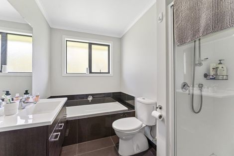 Photo of property in 10 Dow Chung Place, Otaki, 5512