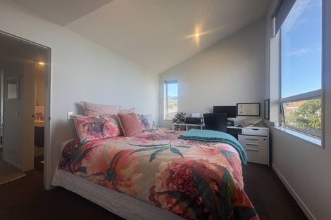 Photo of property in 10/2 Stone Street, Miramar, Wellington, 6022