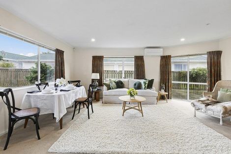 Photo of property in 4/63 Main Road, Titahi Bay, Porirua, 5022