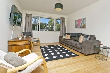 Photo of property in 1/73 Bond Crescent, Forrest Hill, Auckland, 0620