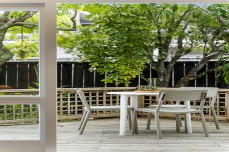 Photo of property in 29 Stafford Road, Northcote Point, Auckland, 0627